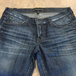 Lucky Jeans ☘️ Straight leg cut